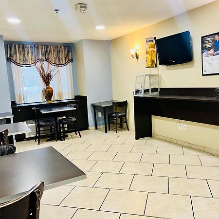 Microtel Inn Georgetown - Lexington North Экстерьер фото