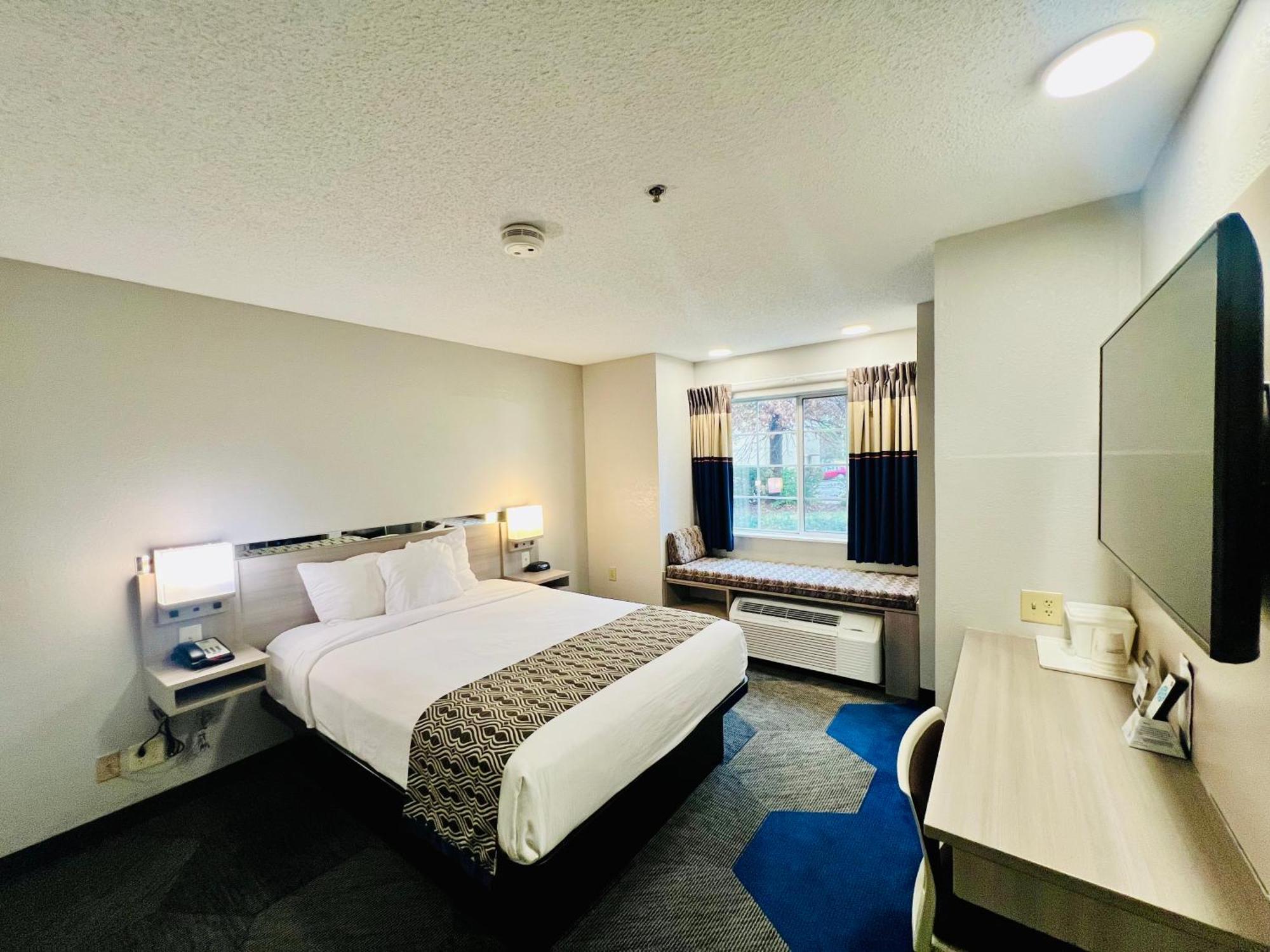 Microtel Inn Georgetown - Lexington North Экстерьер фото