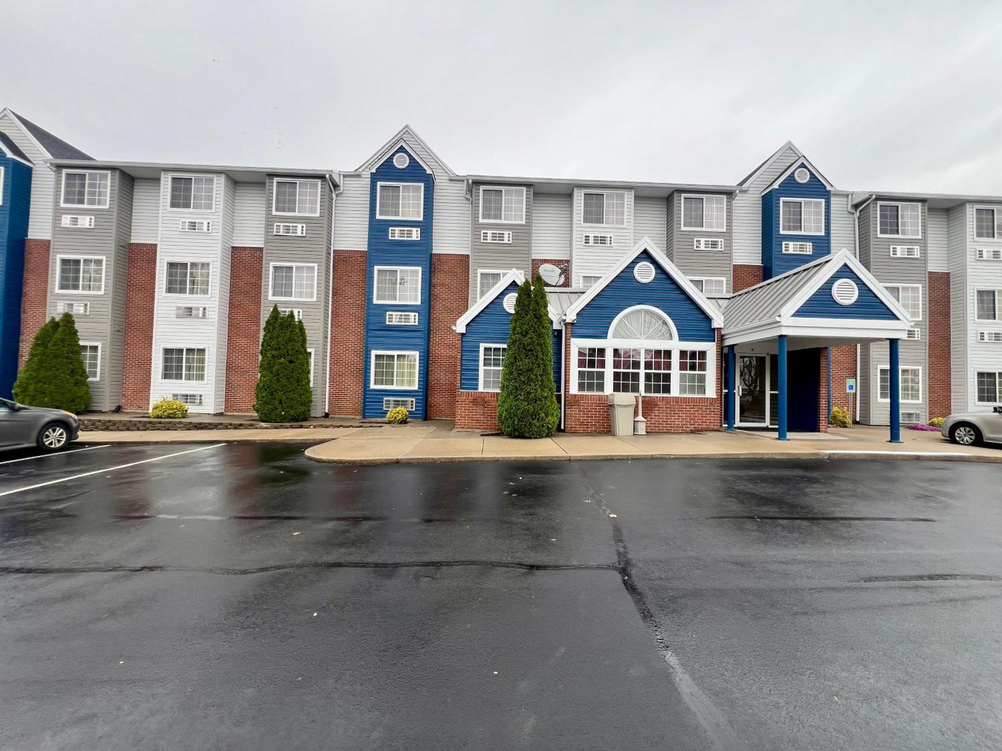 Microtel Inn Georgetown - Lexington North Экстерьер фото